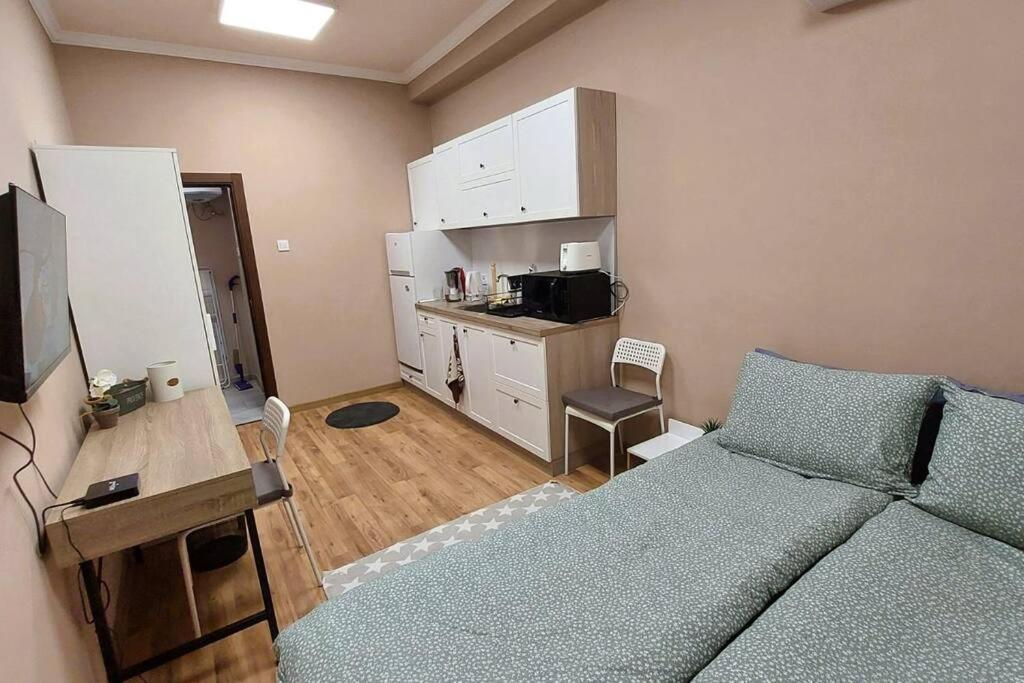 Уютен Апартамент В Център Бургас Εξωτερικό φωτογραφία